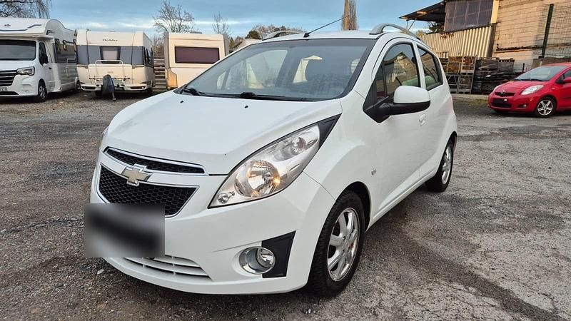 Gebraucht Chevrolet Spark LT 82 PS (60 kW) 2012 Weiß Kleinwagen