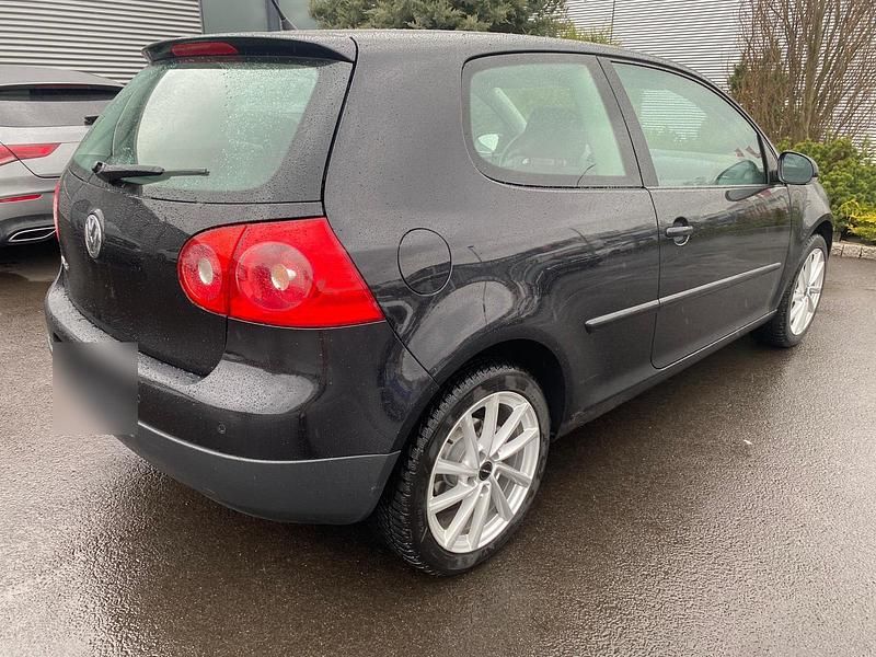 Gebraucht VW Golf V 75 PS (55 kW) 2007 Schwarz Limousine