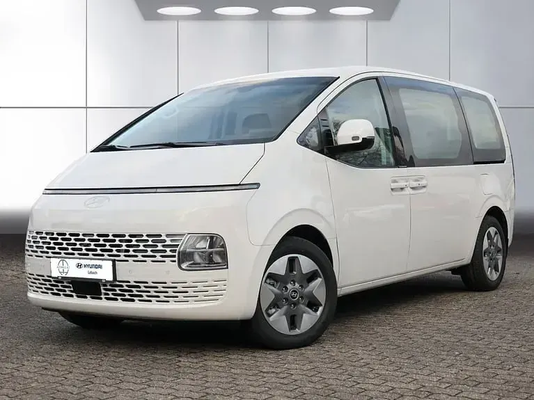 Gebraucht Hyundai Staria Trend 224 PS (164 kW) 2024 Weiß Van / Kleinbus
