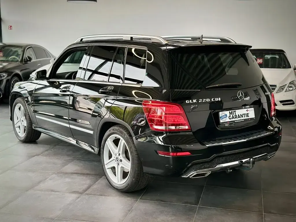 Gebraucht Mercedes GLK220 AMG line 170 PS (125 kW) 2013 Obsidianschwarz SUV