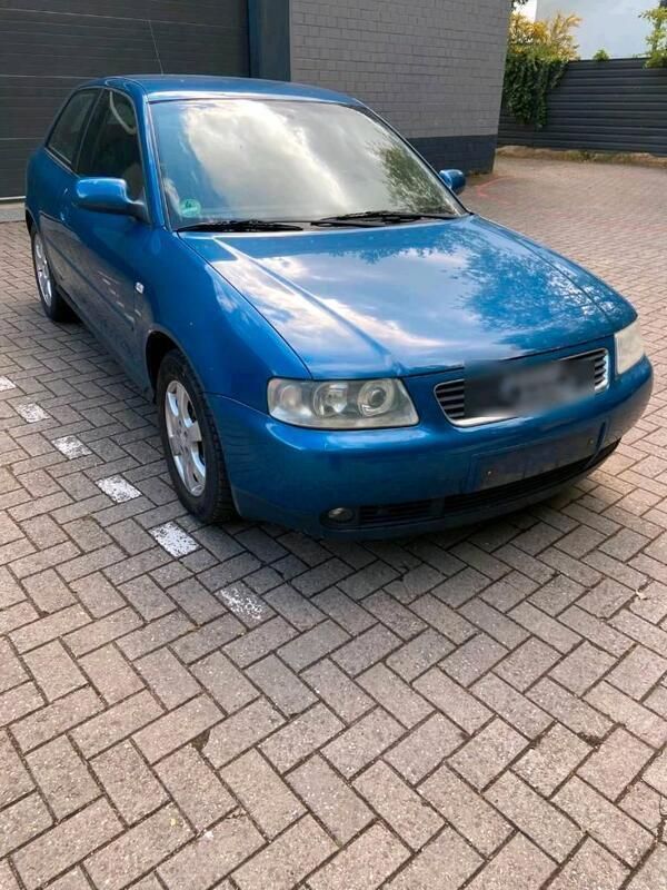 Blau Gebraucht 2002 Audi A3 Kleinwagen | 1.350 € (Fairer Preis) - Bild 1/4