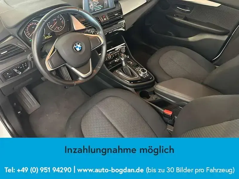 Gebraucht BMW 218 136 PS (100 kW) 2016 Weiß Van / Kleinbus