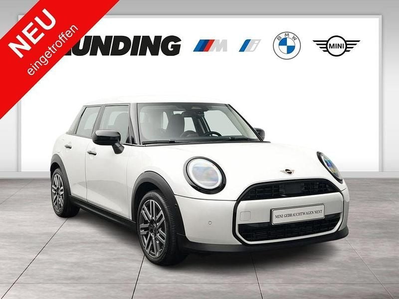 Gebraucht Mini Cooper Classic 156 PS (114 kW) 2024 Weiß Kleinwagen