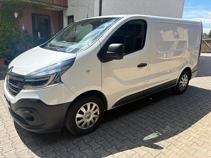 Weiß Gebraucht 2020 Renault Trafic Komfort Van | 14.800 € - Bild 1/4