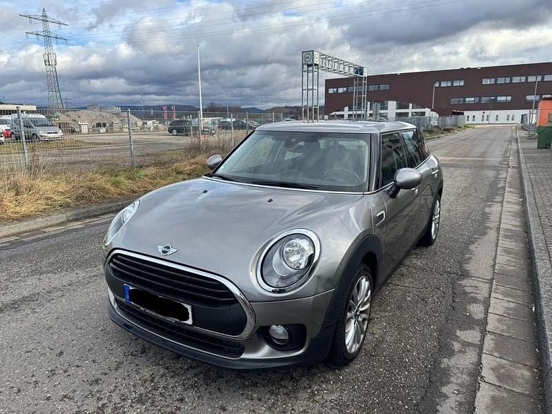 Silber Gebraucht 2017 Mini One Clubman Kombi | 8.399 € (Superpreis) - Bild 1/4