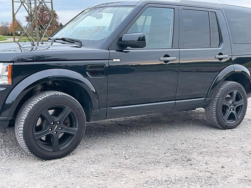 Schwarz Gebraucht 2011 Land Rover Discovery 4 SUV | 17.999 € (Etwas zu teuer) - Bild 1/4