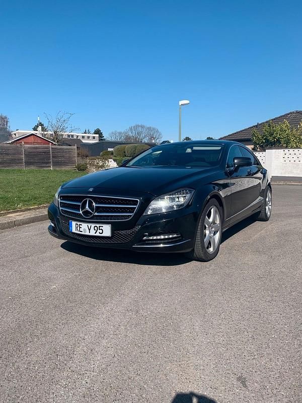 Gebraucht Mercedes CLS350 265 PS (194 kW) 2011 Coupé