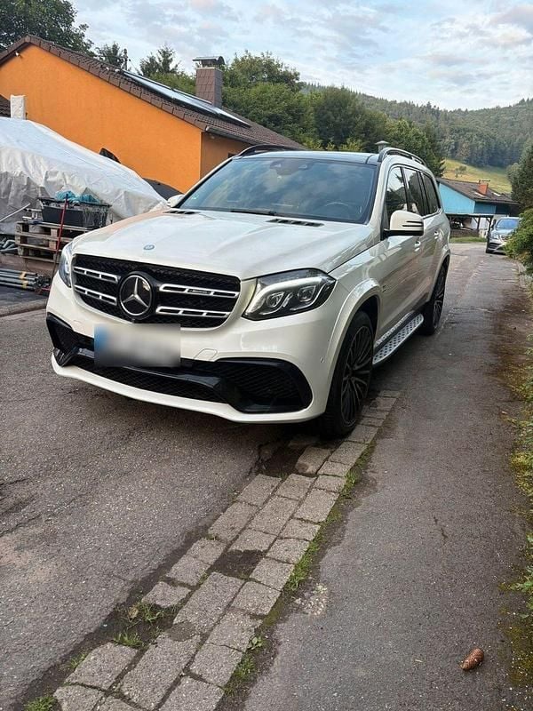 Weiß Gebraucht 2018 Mercedes GLS63 AMG SUV | 40.000 € - Bild 1/4