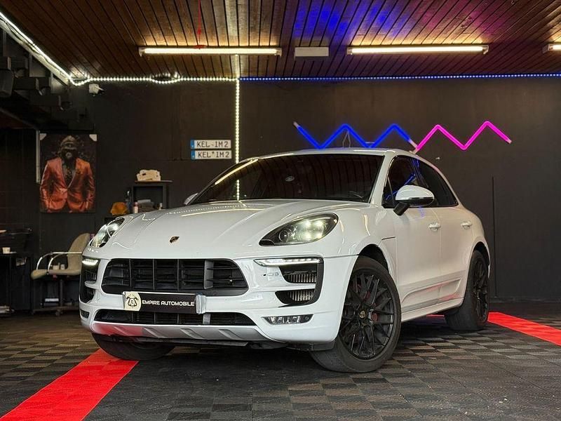 Weiß Gebraucht 2018 Porsche Macan GTS SUV | 28.490 € - Bild 1/4