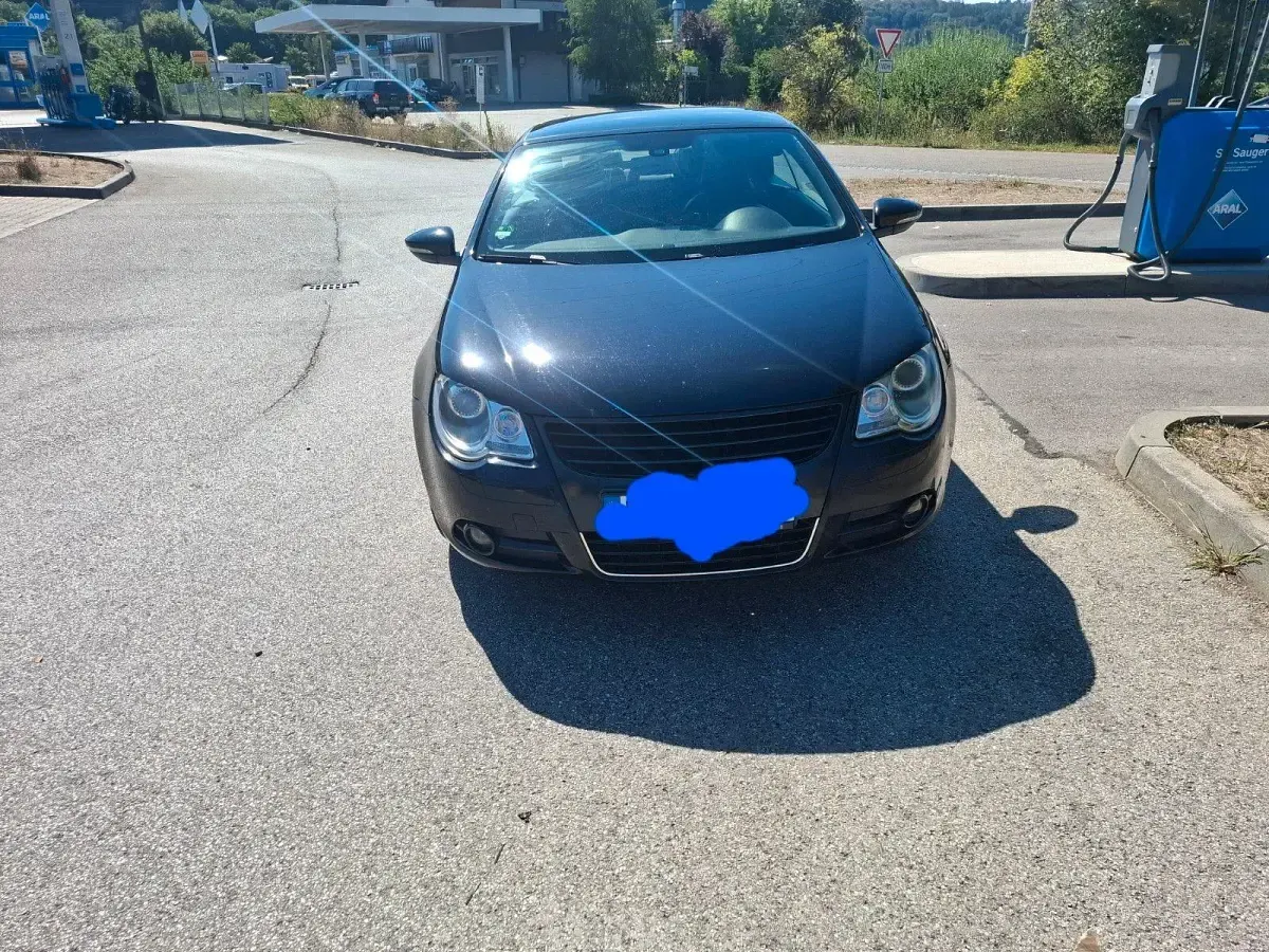 Gebraucht VW Eos Individual 160 PS (117 kW) 2009 Schwarz Cabrio