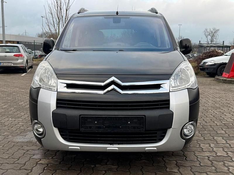 Gebraucht Citroën Berlingo XTR 114 PS (83 kW) 2012 Schwarz Van / Kleinbus