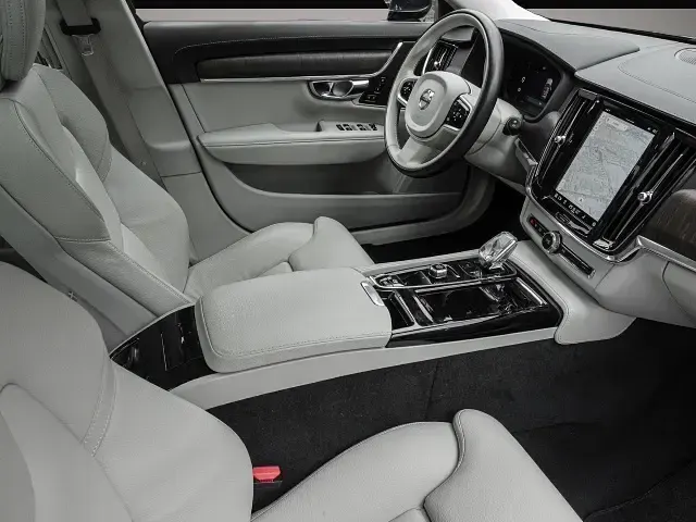 Gebraucht Volvo V90 Inscription 455 PS (334 kW) 2022 Blau Kombi