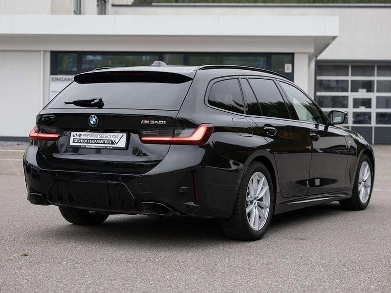 Gebraucht BMW 340 Performance 374 PS (275 kW) 2025 Schwarz Kombi