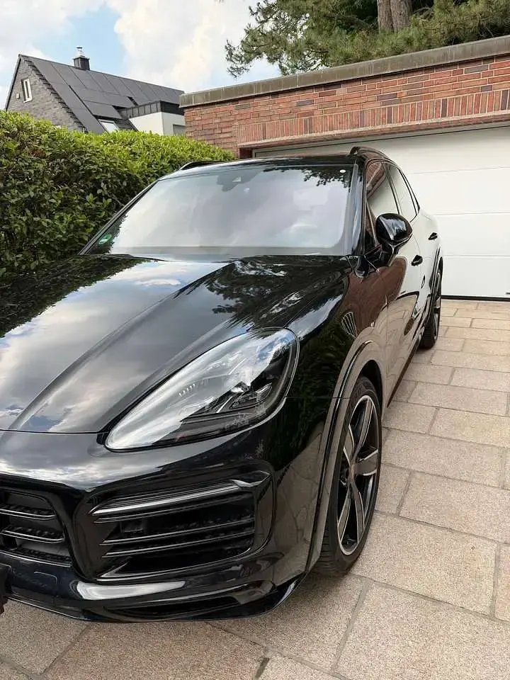 Gebraucht Porsche Cayenne 441 PS (324 kW) 2020 Schwarz SUV