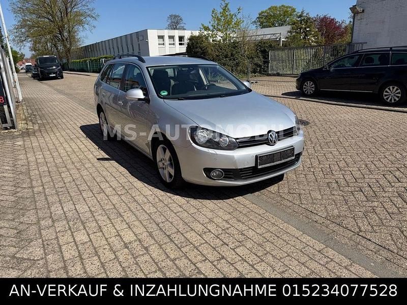 Gebraucht VW Golf VI Comfortline 105 PS (77 kW) 2012 Silber Kleinwagen