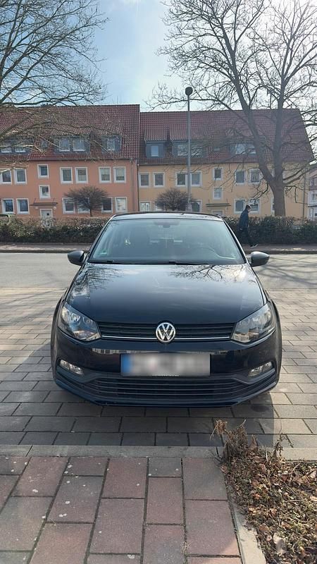 Gebraucht VW Polo 95 PS (69 kW) 2014 Schwarz Kleinwagen