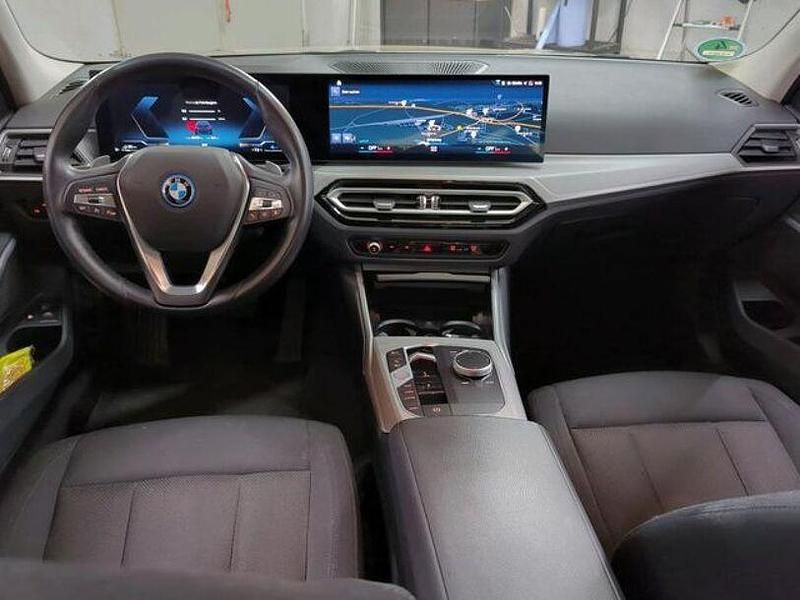 Gebraucht BMW 320e Shadowline 305 PS (224 kW) 2023 Schwarz ii Kombi