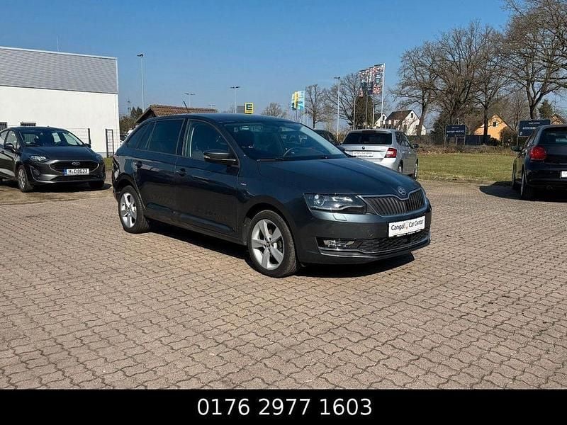 Gebraucht Skoda Rapid Clever 95 PS (69 kW) 2018 Grau Kleinwagen