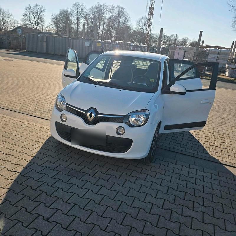 Gebraucht Renault Twingo 71 PS (52 kW) 2016 Weiß Kleinwagen