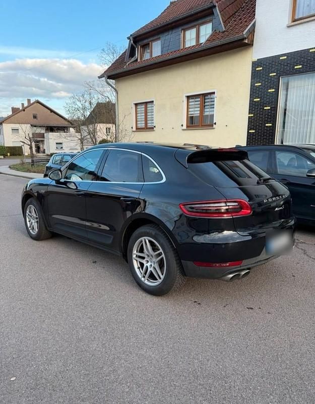 Gebraucht Porsche Macan S 258 PS (189 kW) 2017 Schwarz SUV