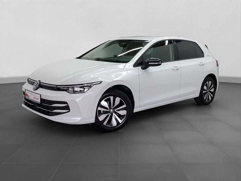 Gebraucht VW Golf VIII Goal 150 PS (110 kW) 2025 Weiß Limousine