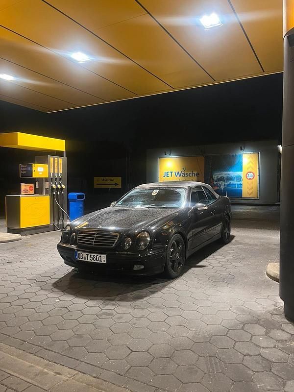 Schwarz Gebraucht 2000 Mercedes CLK230 Cabrio | 3.500 € (Guter Preis) - Bild 1/4