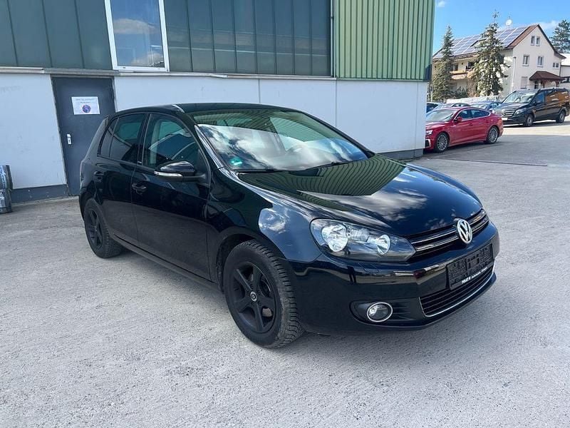 Gebraucht VW Golf VI Style 86 PS (63 kW) 2011 Schwarz Kleinwagen