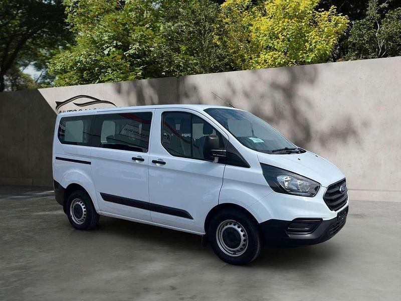 Gebraucht Ford Transit Custom 105 PS (77 kW) 2020 Frozen white Kombi