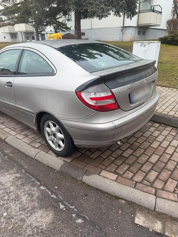 Gebraucht Mercedes C180 143 PS (105 kW) 2004 Coupé