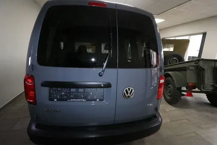Gebraucht VW Caddy 102 PS (75 kW) 2016 Pure grey Van / Kleinbus