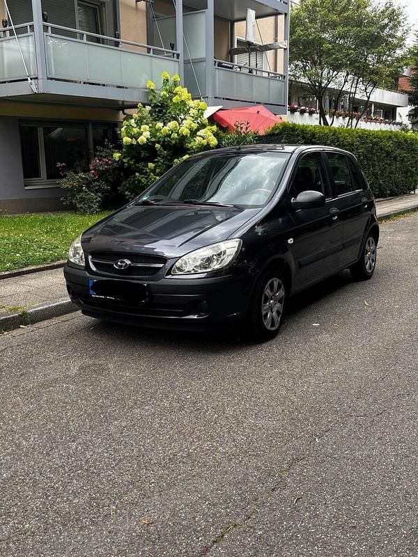 Silber Gebraucht 2008 Hyundai Getz Team Kleinwagen | 2.050 € - Bild 1/4