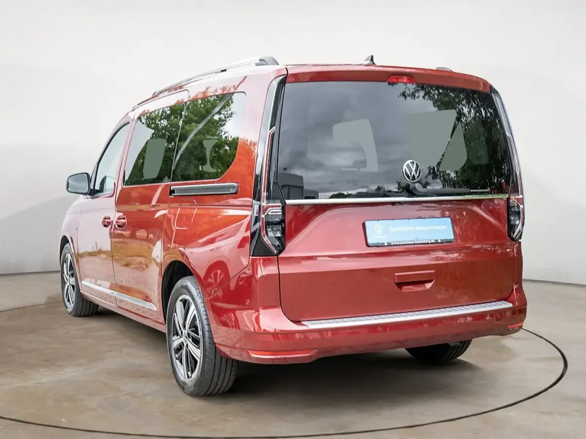 Gebraucht VW Caddy Maxi Style 116 PS (85 kW) 2025 Rot Van / Kleinbus