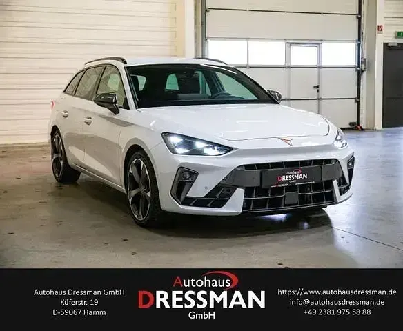 Usata Cupra Leon 272 CV (200 kW) 2024 Bianco Station wagon