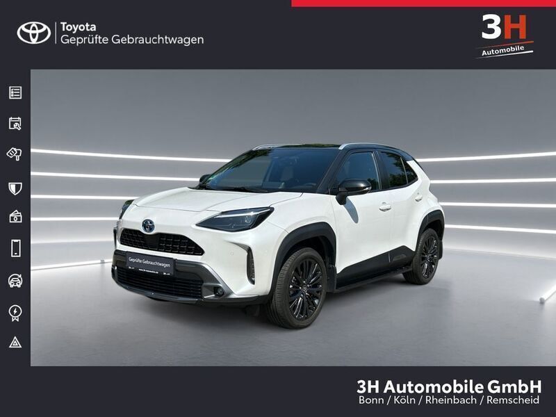 Weiß Gebraucht 2022 Toyota Yaris Cross SUV | 26.990 € (Fairer Preis) - Bild 1/4