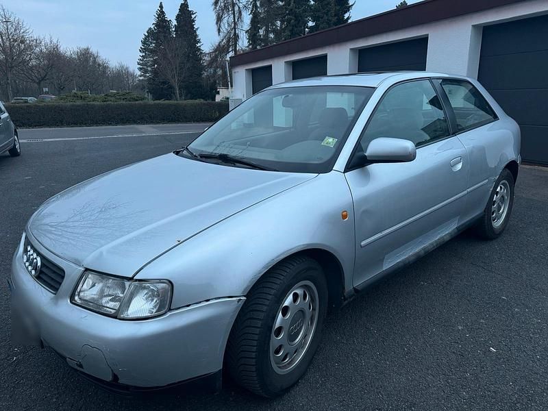 Gebraucht Audi A3 102 PS (75 kW) 2003 Silber Kleinwagen