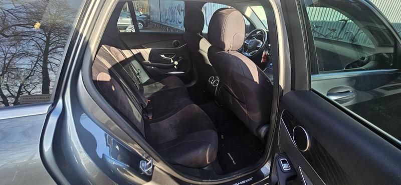 Gebraucht Mercedes GLC250 204 PS (150 kW) 2017 Grau SUV