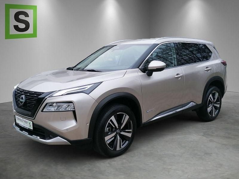 Gebraucht Nissan X-Trail Tekna 204 PS (150 kW) 2024 Silber SUV