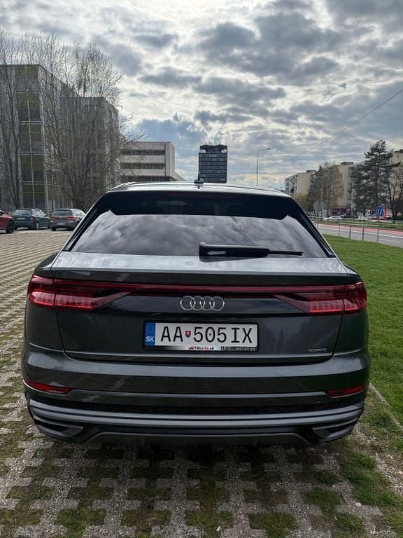 Gebraucht Audi Q8 Sport 286 PS (210 kW) 2019 Grau SUV