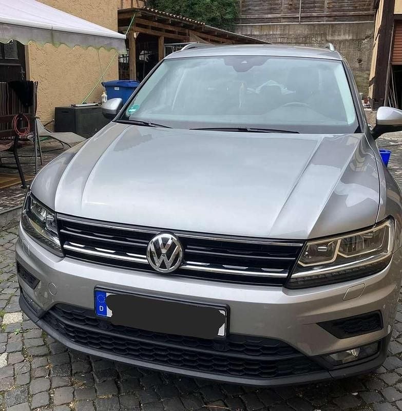 Gebraucht VW Tiguan Join 150 PS (110 kW) 2019 Grau SUV