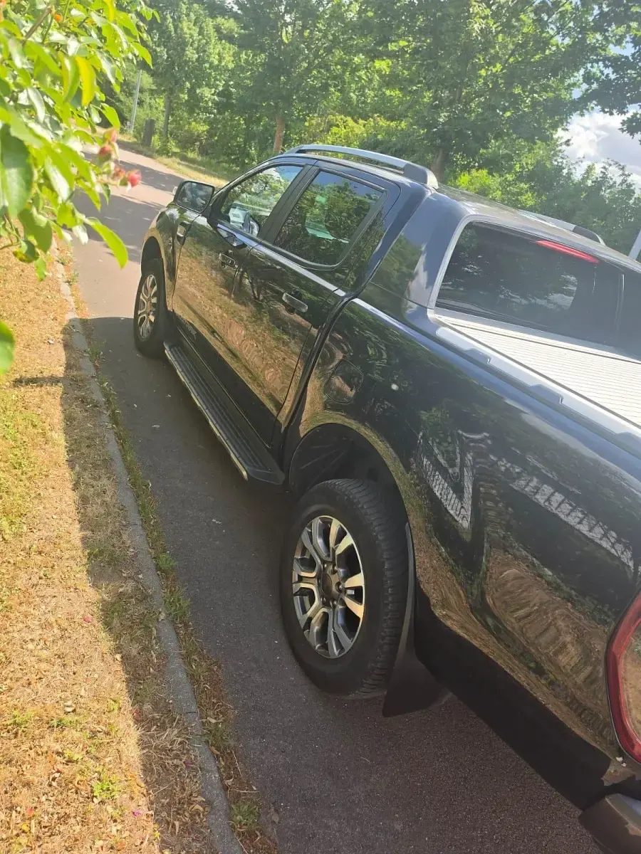 Gebraucht Ford Ranger 200 PS (147 kW) 2019 Schwarz Pickup