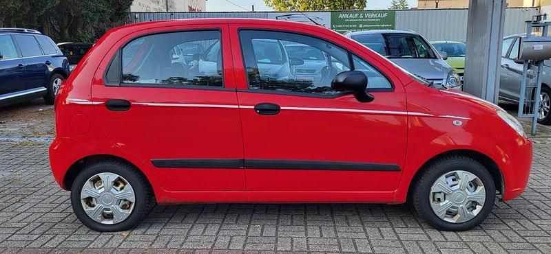 Gebraucht Chevrolet Matiz 52 PS (38 kW) 2009 Rot Kleinwagen