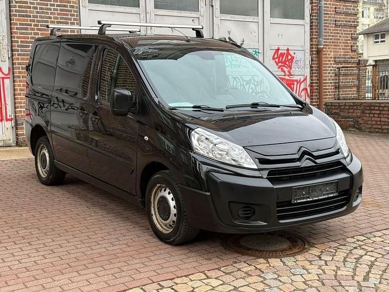 Gebraucht Citroën Jumpy 128 PS (94 kW) 2014 Schwarz Van / Kleinbus