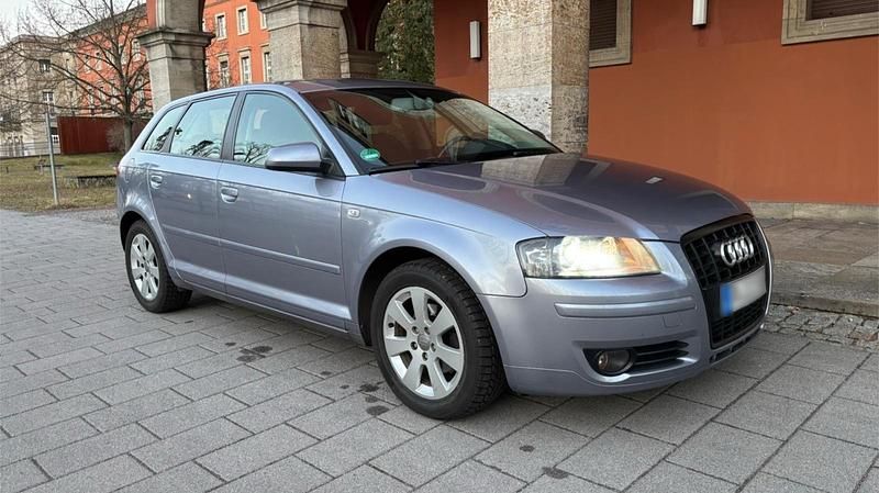 Gebraucht Audi A3 Ambiente 102 PS (75 kW) 2004 Grau Kleinwagen