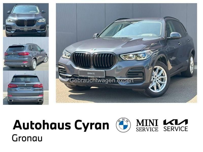 Arktikgrau brillanteffekt (metallic) Gebraucht 2022 BMW X5 Shadowline SUV | 45.500 € (Superpreis) - Bild 1/4