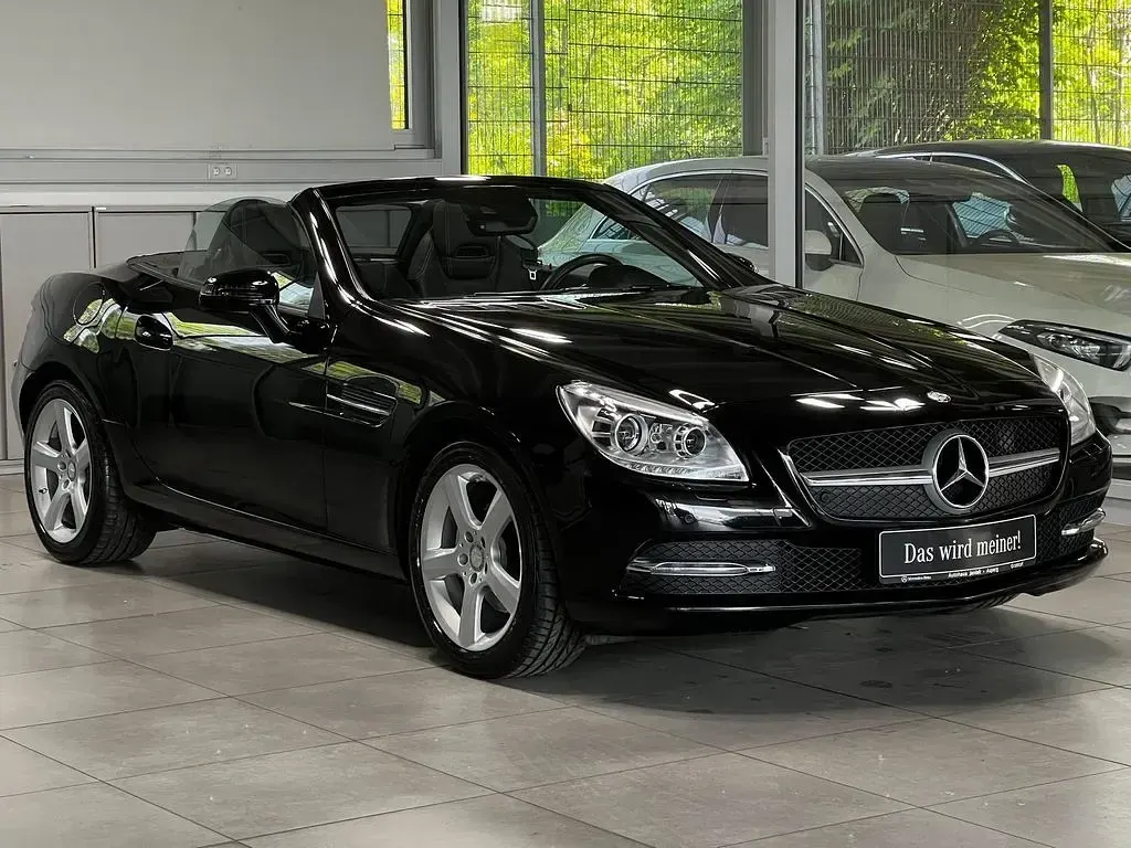 Gebraucht Mercedes SLK200 184 PS (135 kW) 2015 Schwarz Cabrio