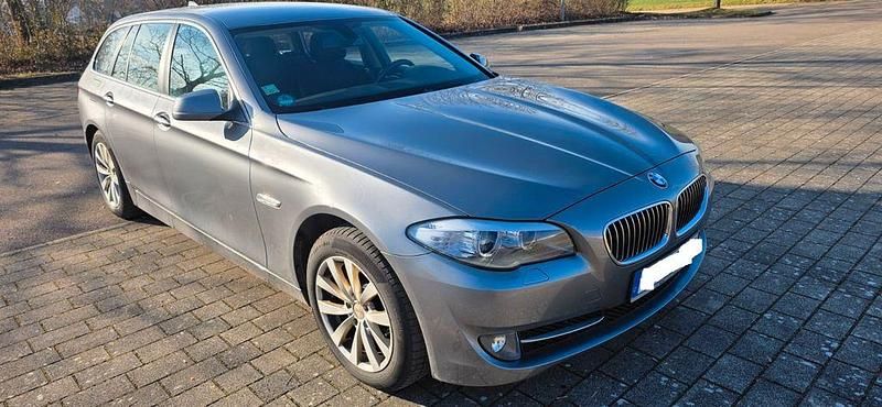 Gebraucht BMW 528 245 PS (180 kW) 2012 Grau Kombi