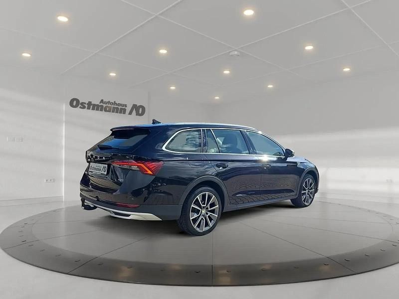 Gebraucht Skoda Octavia First Edition 200 PS (147 kW) 2021 Schwarzmagic perleffekt Kombi