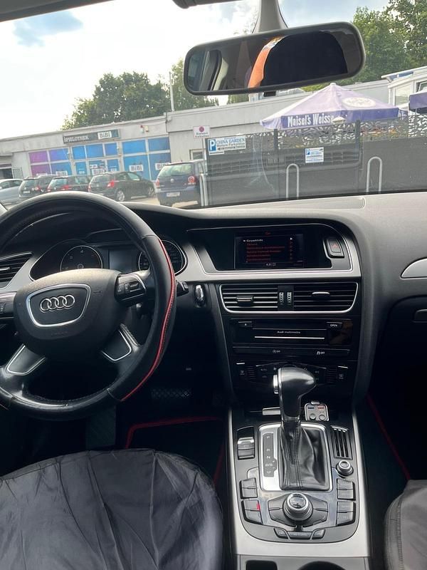 Gebraucht Audi A4 150 PS (110 kW) 2014 Schwarz Kombi