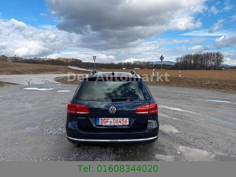 Gebraucht VW Passat Comfortline 122 PS (89 kW) 2014 Blau Kombi