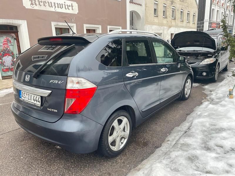 Gebraucht Honda FR-V 140 PS (102 kW) 2006 Grau Van / Kleinbus